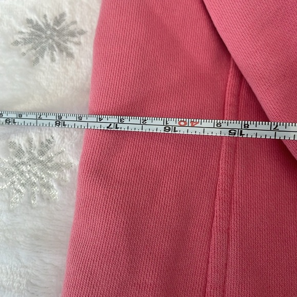 Vineyard Vines Pink and Navy Pullover - Picture 3 of 7